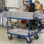 Riiulkäru kahe tasapinnaga 1300 x 800 x 890/500 kg