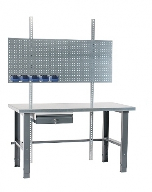 Töölaud 1500x800 + sahtli, perfoseina ja värvitud jalgadega