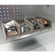 Karpide riputusrelss perfoseinale 555 mm, 4 karpi 250x148x130mm hall